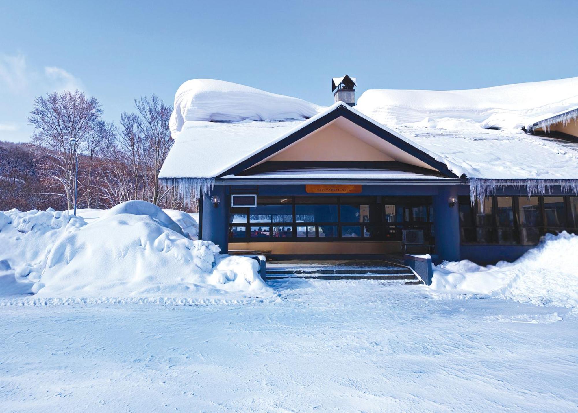Berjaya Hakkoda Ski Resort Аоморі Екстер'єр фото